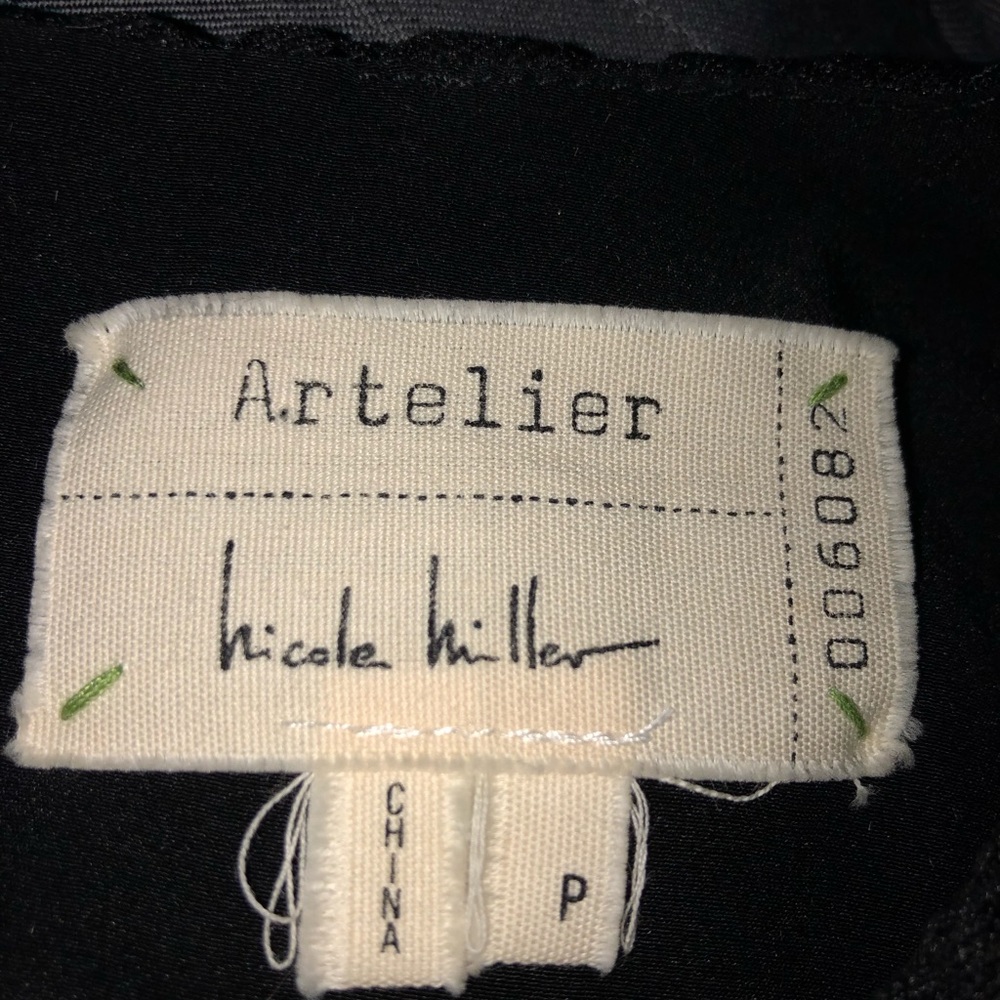 Worn once Nicole Miller artelier lace shirt - Picture 8 of 8